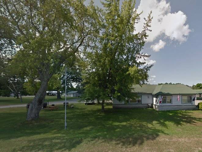 Birch haus motel
