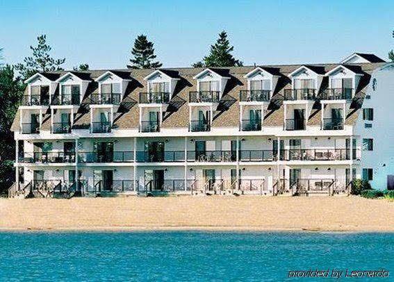 Quality inn & suites beachfront
