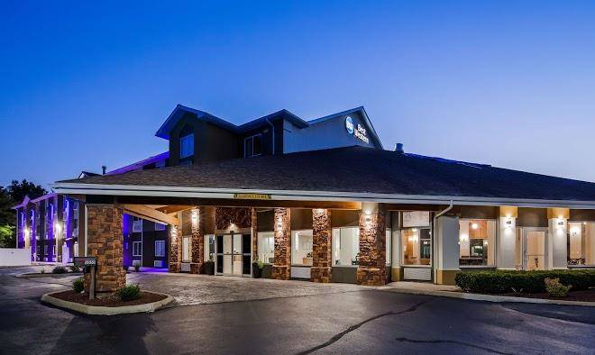 Best western dewitt