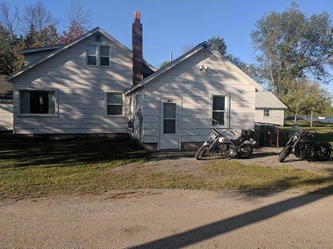 Lindberg's Cove Resort Image