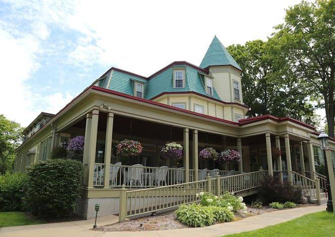 Stafford's bay view inn