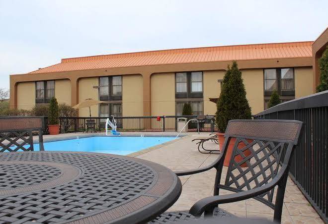 Clarion inn & suites airport Grand Rapids