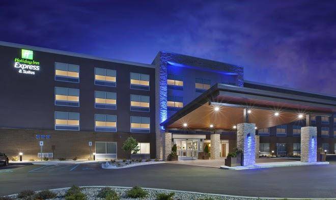 Holiday inn express & suites grand rapids airport north