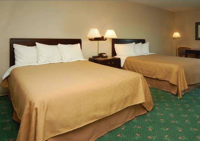 Hotel royale of grand rapids