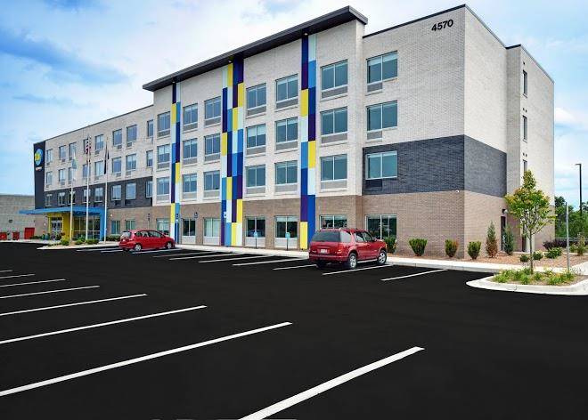 Tru by hilton grand rapids airport