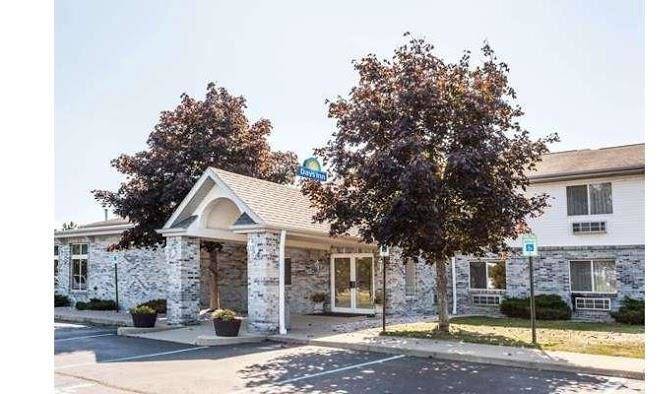 Days inn by wyndham imlay city