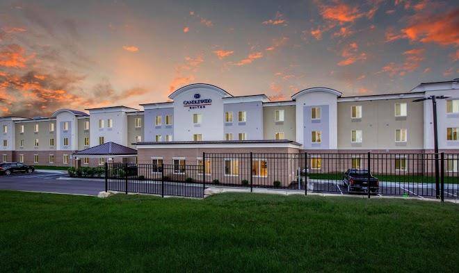 Candlewood suites brighton