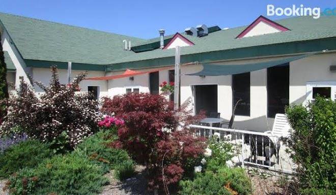 Voyager inn