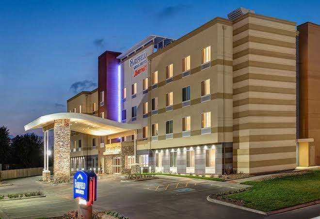 Fairfield inn & suites by marriott detroit chesterfield