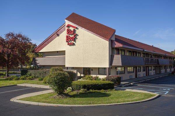 Red roof inn detroit troy