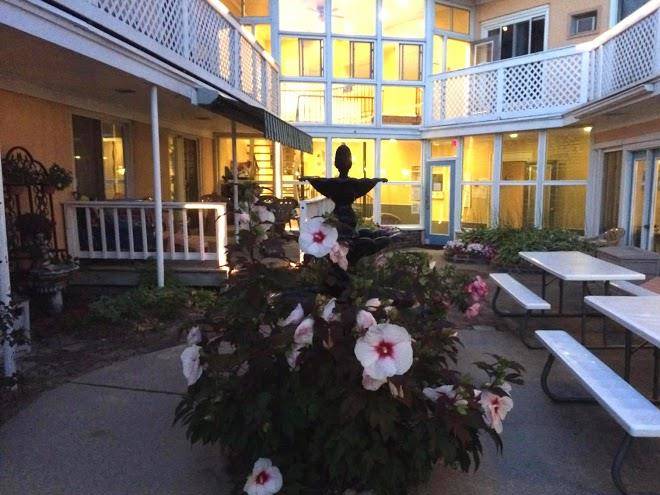 Bluewater Inn & Suites Image