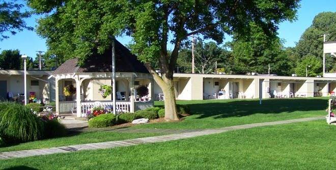 Lake Ranch Resort Condominiums Image