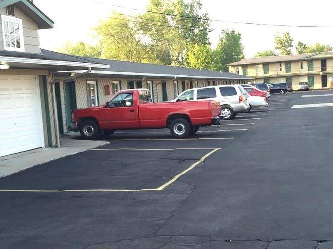 Curry's motel saginaw mi