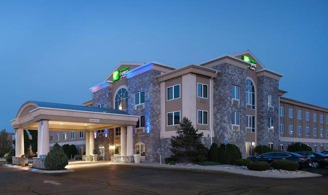Holiday inn express & suites saginaw