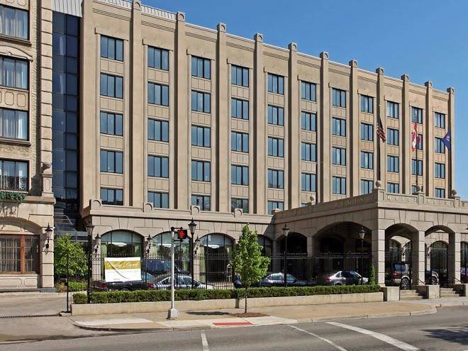 Hotel saint regis detroit