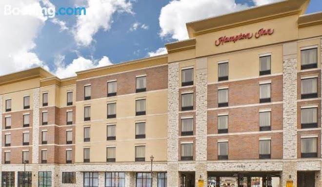 Hampton inn by hilton detroit dearborn