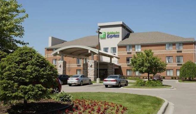 Holiday inn express romulus detroit airport