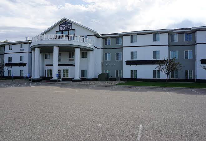 River hills hotel