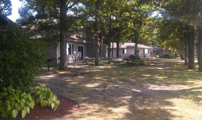 Gull lake resort