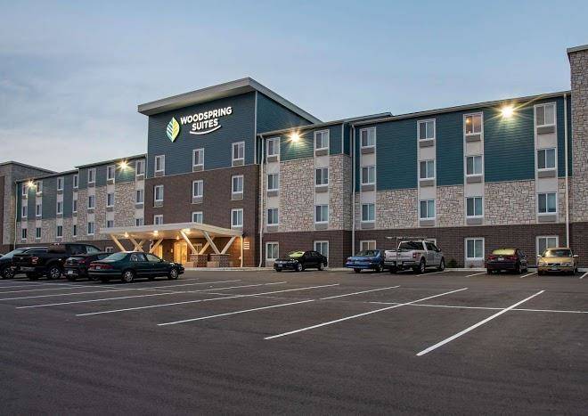 Woodspring suites minneapolis airport mendota heights