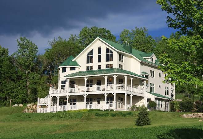 Sacred clay country inn