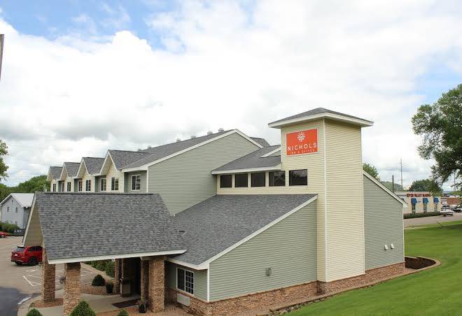 Nichols inn & suites