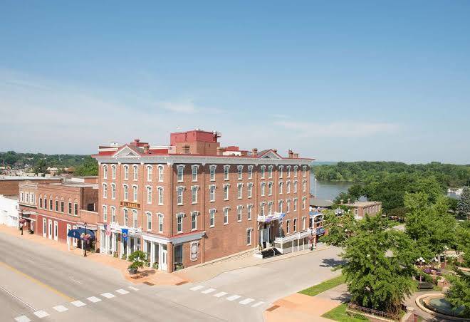 St james hotel