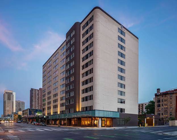 Doubletree suites by hilton hotel minneapolis