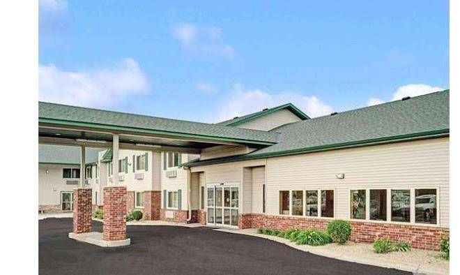 Super 8 by wyndham rogers minnesota