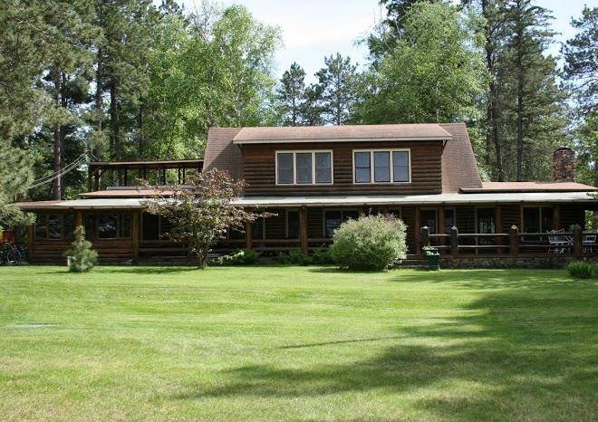 Northern pine lodge
