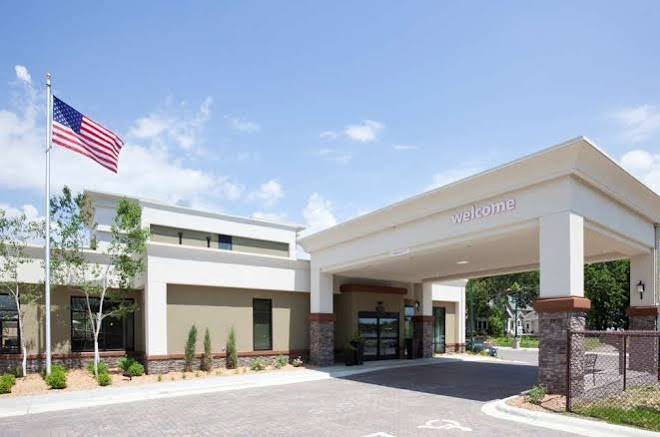 Hampton Inn Spicer Green Lake Image