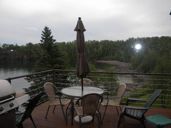 The lakehomes at superior shores