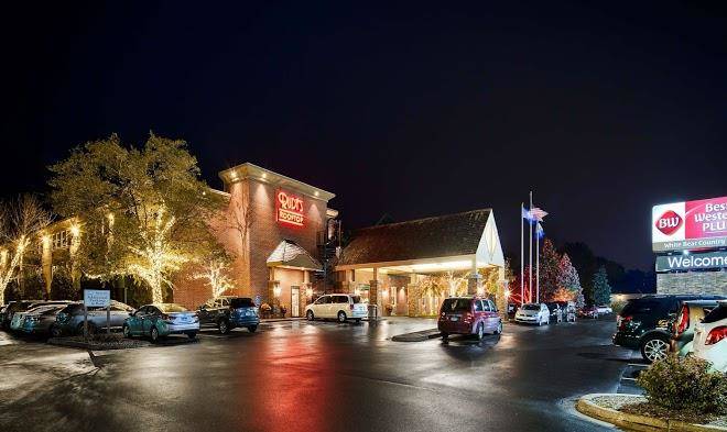 Best western plus white bear country inn