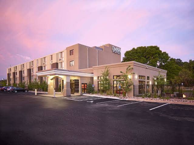 Livinn hotel st paul i 94 east 3m area