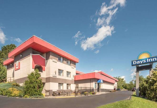Days inn by wyndham duluth lakewalk