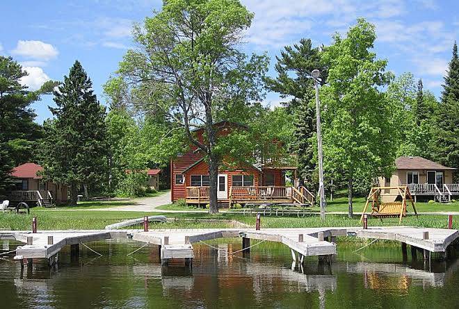 Mahaffey's Moosehorn Resort Image