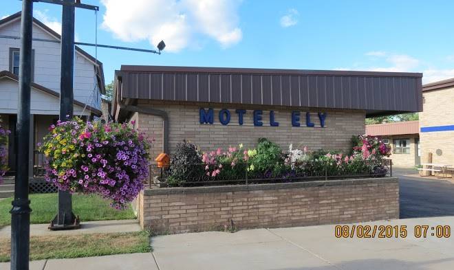 Motel ely budget host