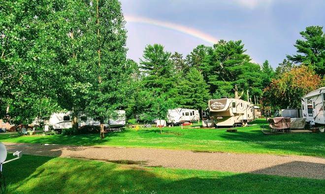 Pine Beach Resort Side Lake Image