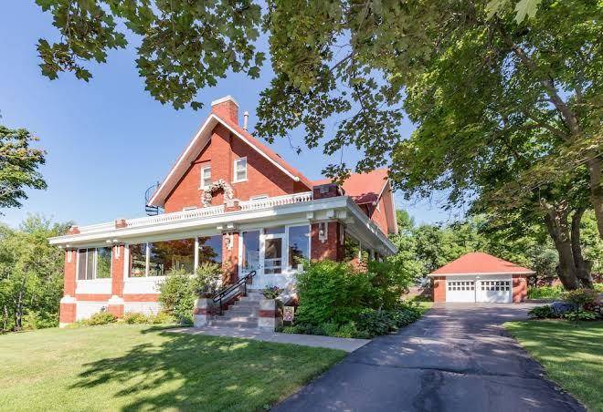 The firelight inn on oregon creek bed and breakfast