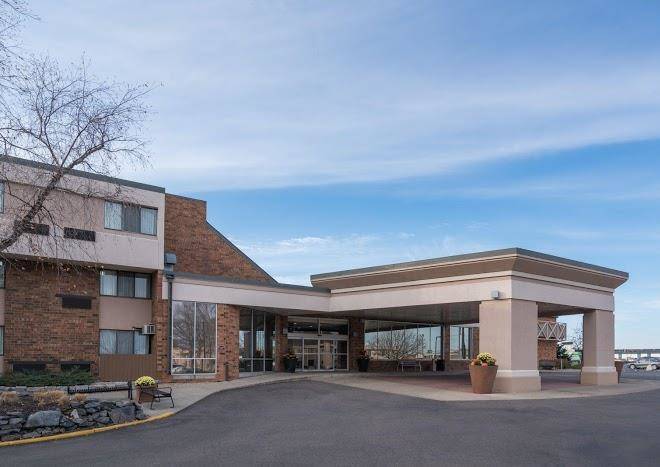 Holiday inn & suites st cloud