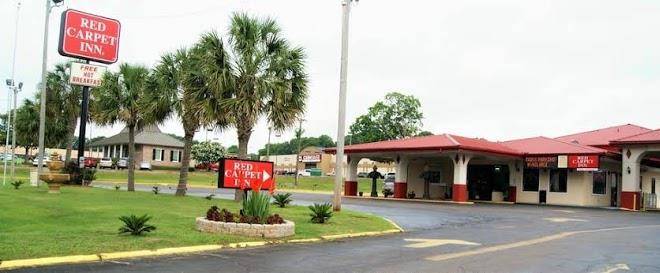 Red carpet inn natchez ms