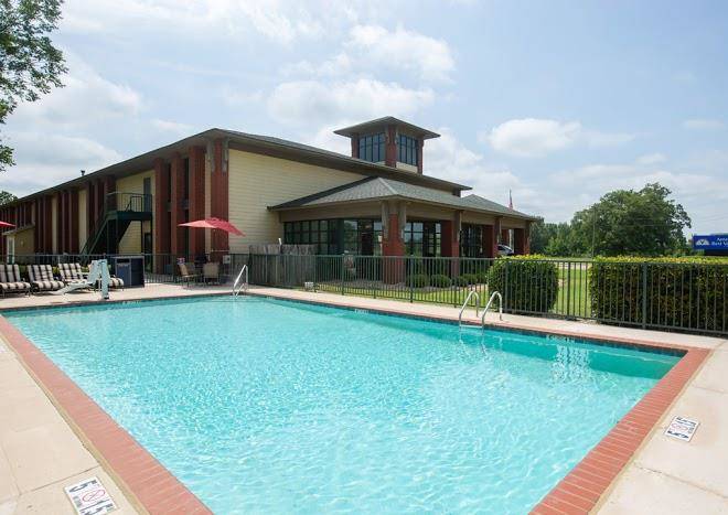 Americas best value inn west point ms