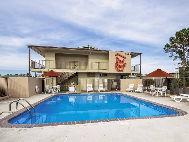 Red roof inn hattiesburg