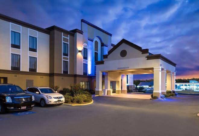 Holiday inn express & suites grenada