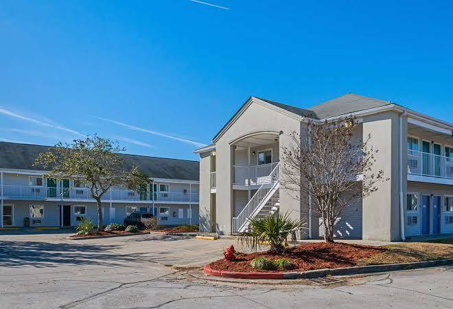 Motel 6 bay st louis ms