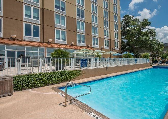 Doubletree by hilton hotel biloxi