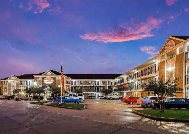 Suburban extended stay hotel biloxi north area
