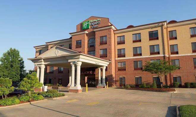 Holiday inn express & suites clinton