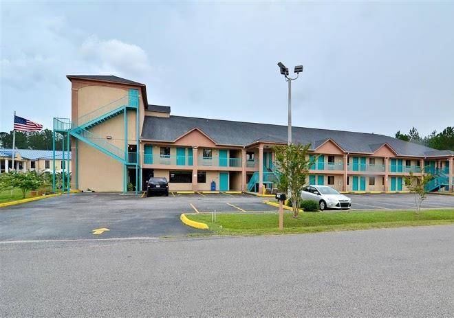 Americas best value inn & suites moss point