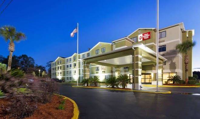Best western plus cypress creek